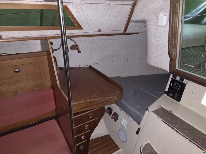 Beneteau First 30