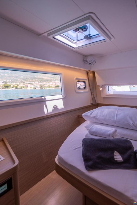 Lagoon 42 Owner Version FULL OPTION