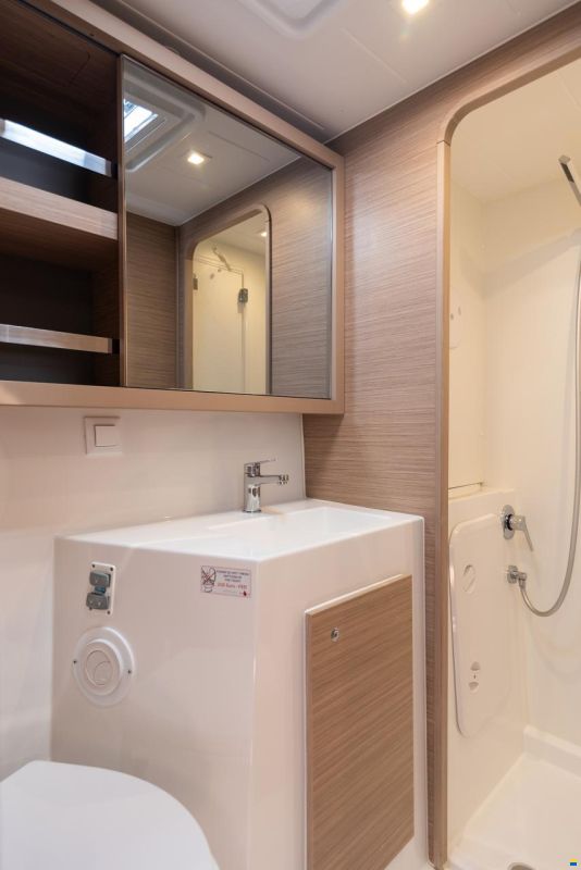 Lagoon 42 Owner Version FULL OPTION
