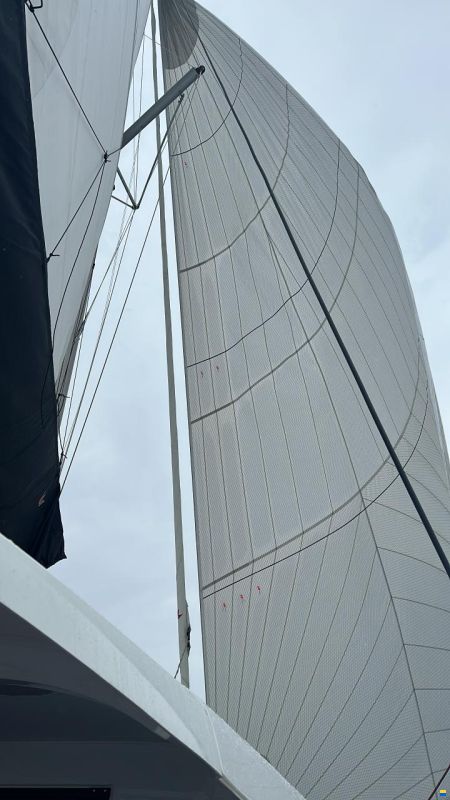 Lagoon 42 Owner Version FULL OPTION