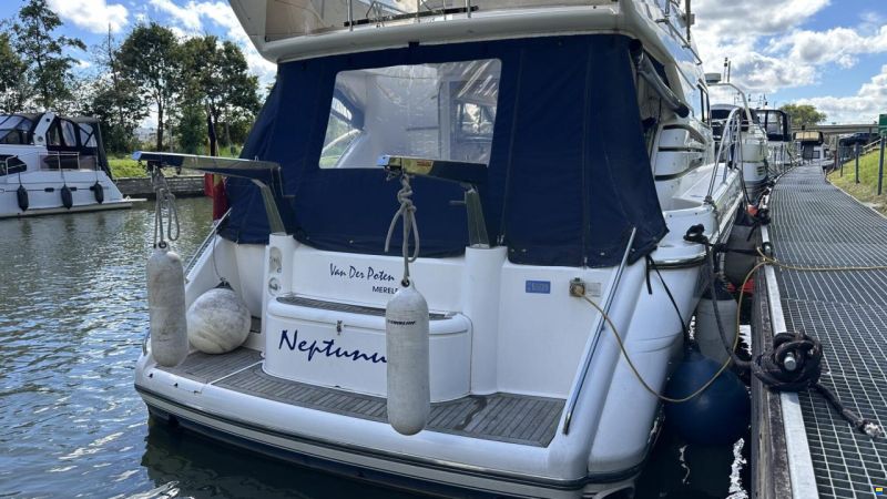 Fairline Phantom 40 Flybridge