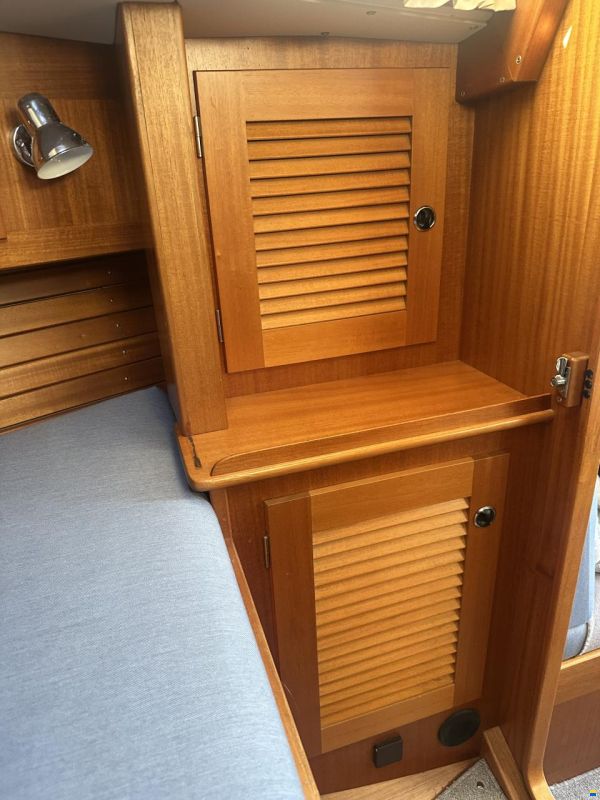 Hallberg-Rassy 34