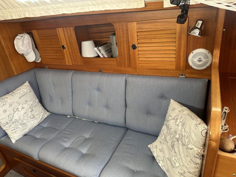 Hallberg-Rassy 34