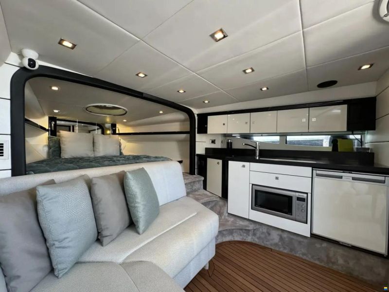 Sunseeker Superhawk 43