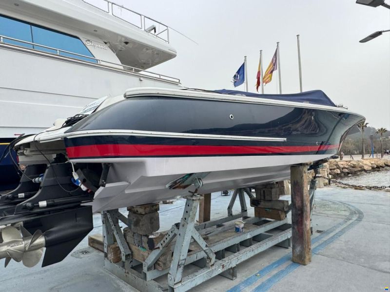 Chris Craft Corsair 28