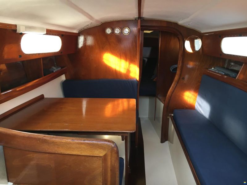 Perrisset Nomade 830