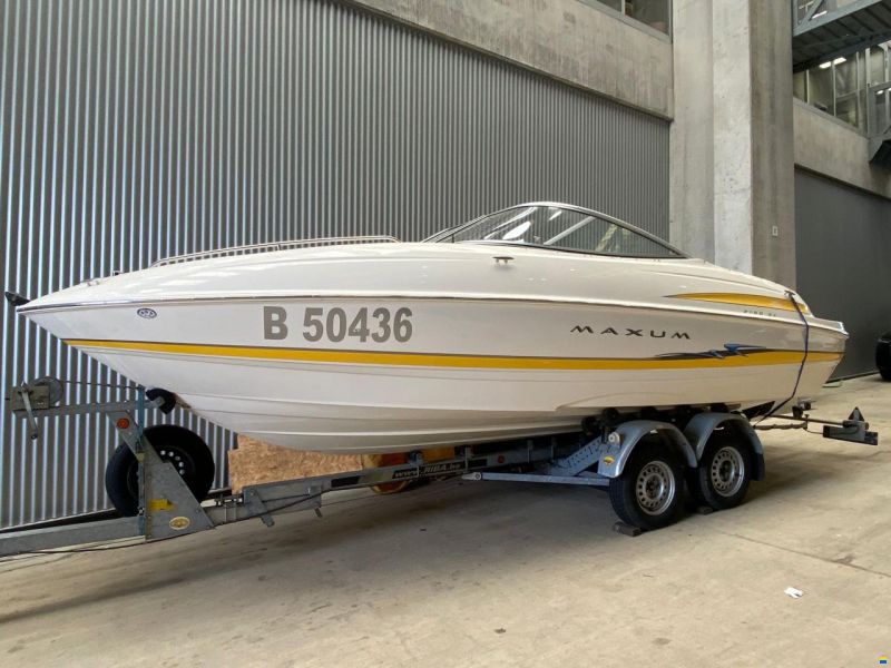 Maxum 2100 SC