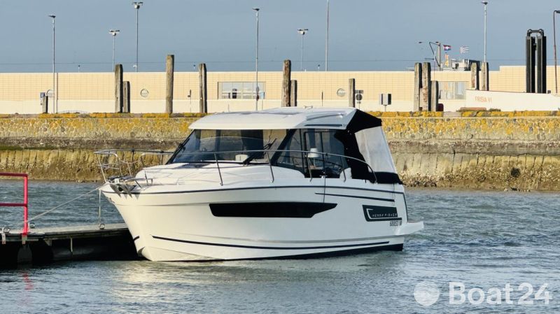 Jeanneau MERRY FISHER 895