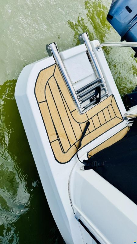 Jeanneau MERRY FISHER 895