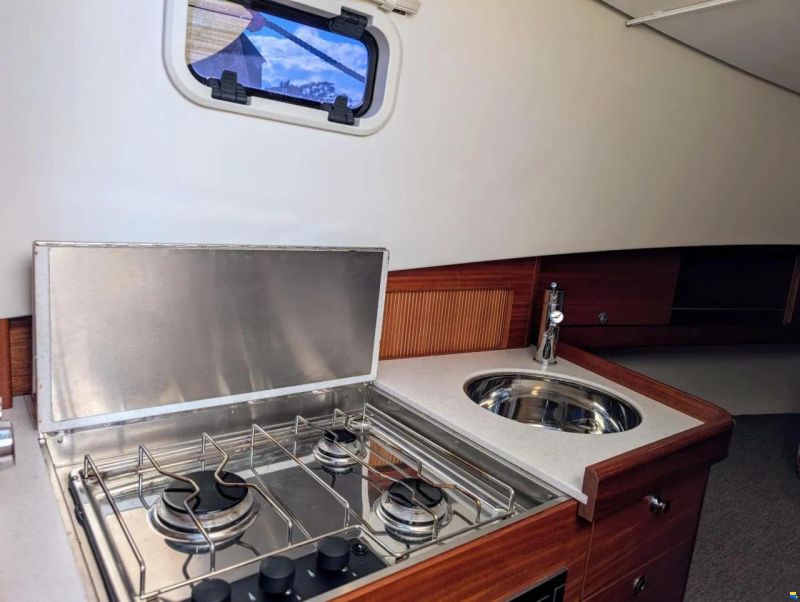 Paragon Yachts 31 Flybridge