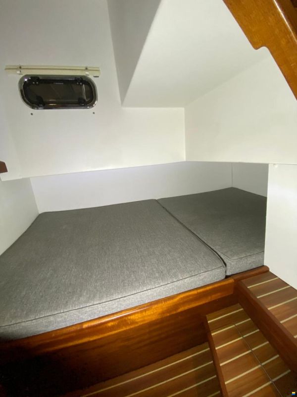 Paragon Yachts 31 Flybridge