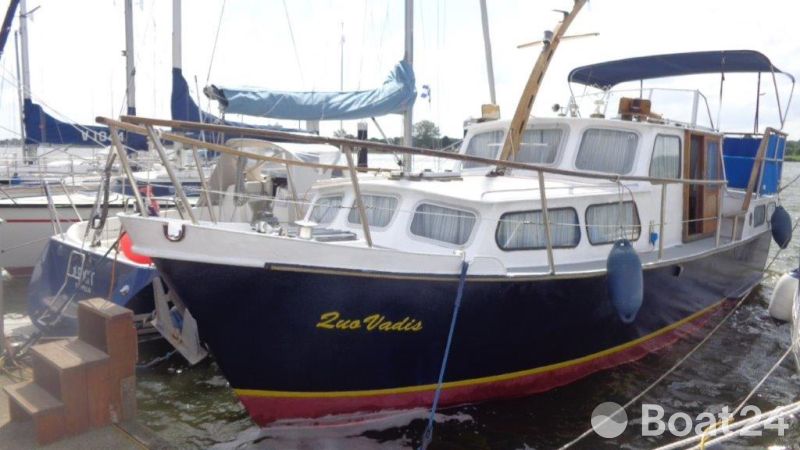Motorboot