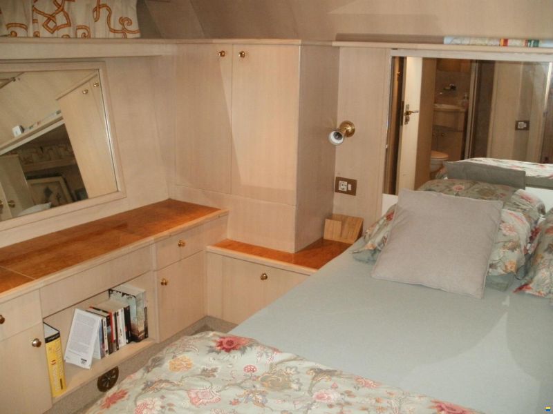 Wim van der Valk Comfort 45