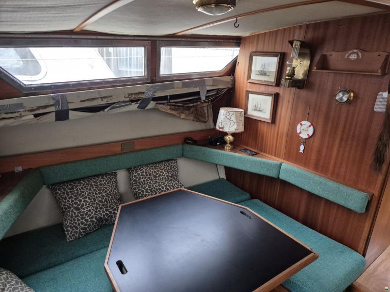 Coronet 32 Oceanfarer