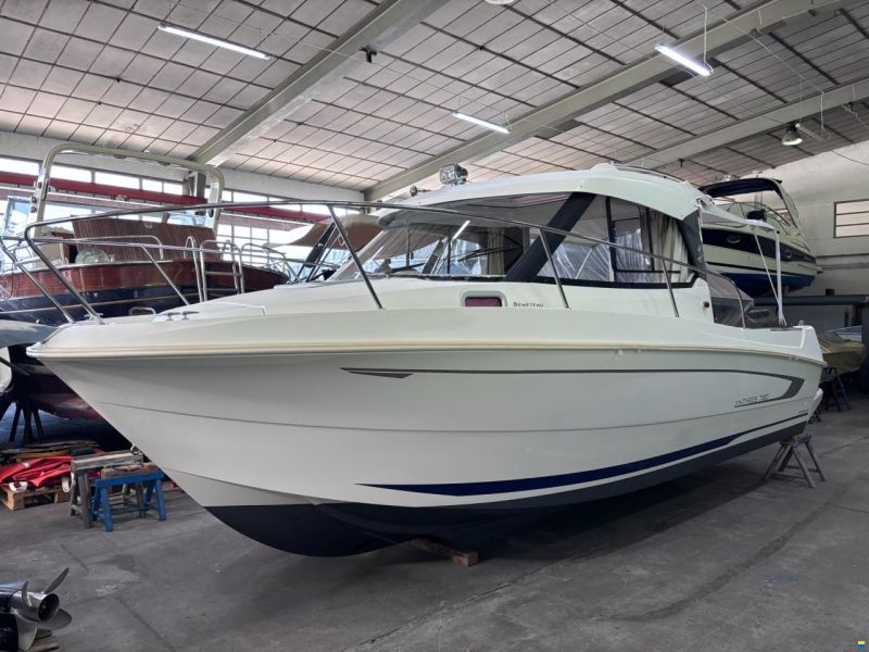 Beneteau Antares 7.80