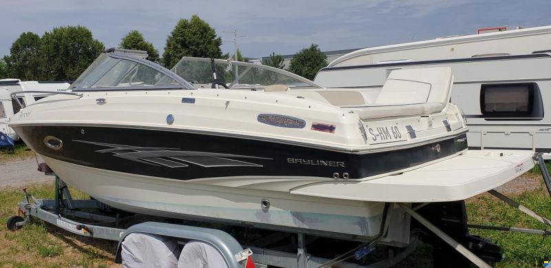 Bayliner 642 Cuddy