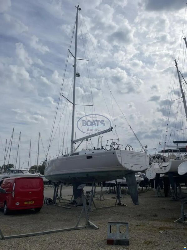 Hanse 385