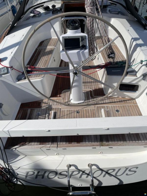 Hanse 400