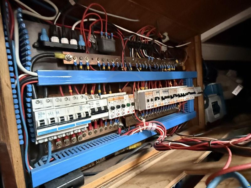 VAN HULLE MULTI 33