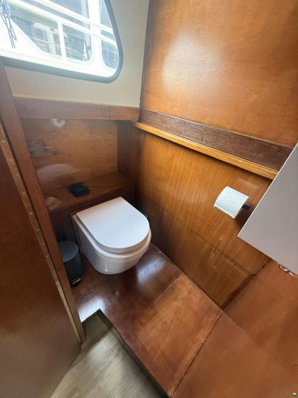 Hoekstra kruiser 1050