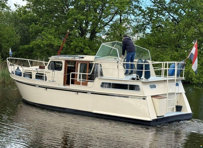 Hoekstra kruiser 1050