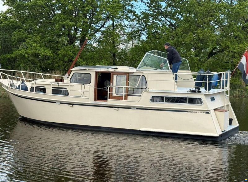 Hoekstra kruiser 1050