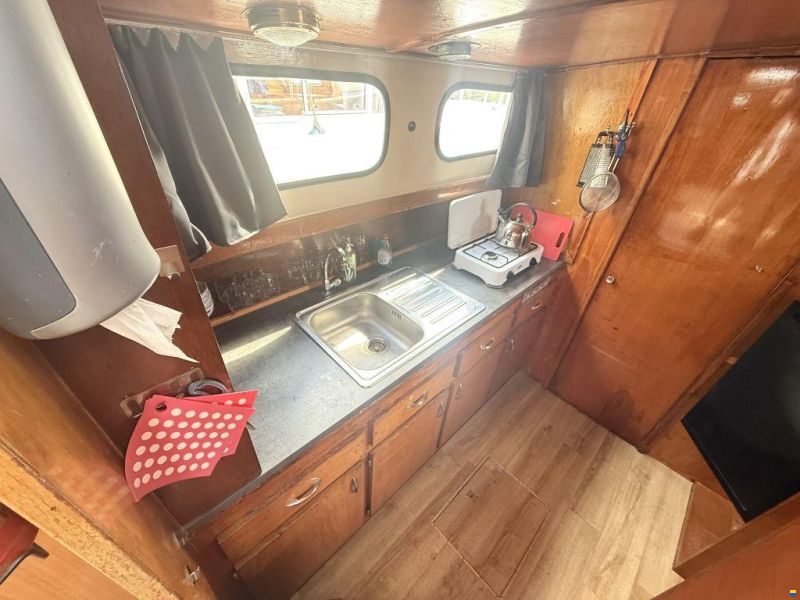 Hoekstra kruiser 1050