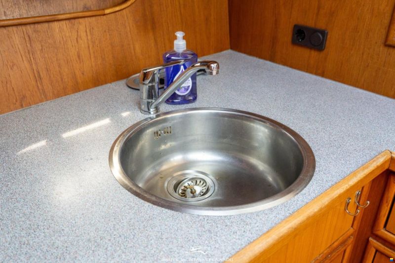 Van den Hoven Allure 155 Cabrio