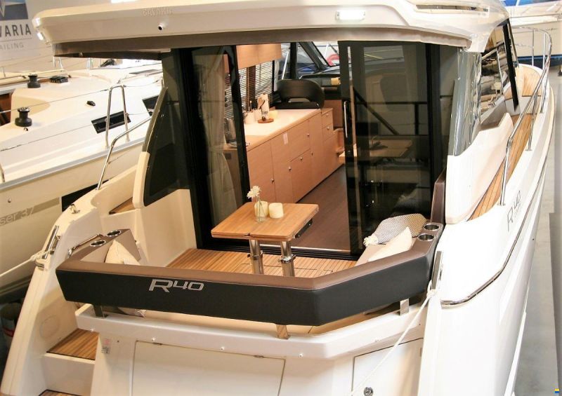 Bavaria R40 Coupe
