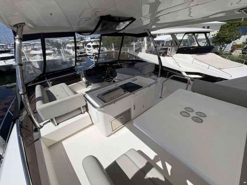 AQUILA 44