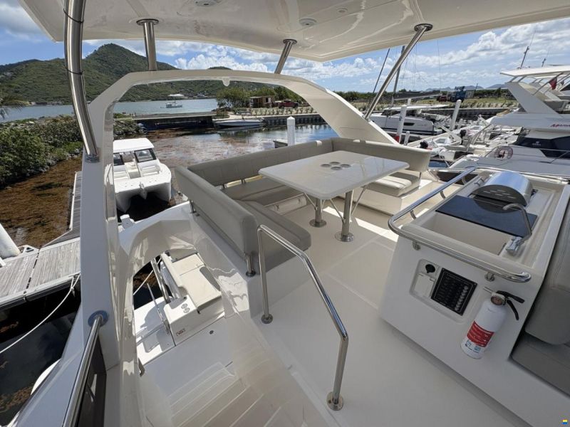 AQUILA 44