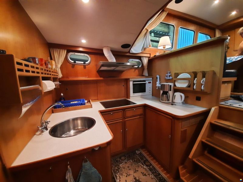 Linssen Grand Sturdy 430 AC