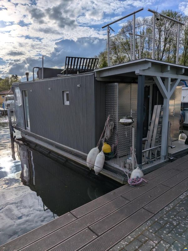 12th Sense Hausboot Autark Ganzj&auml;hrig Bewohnbar