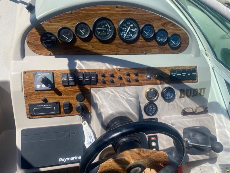 Cruisers 2870 Express