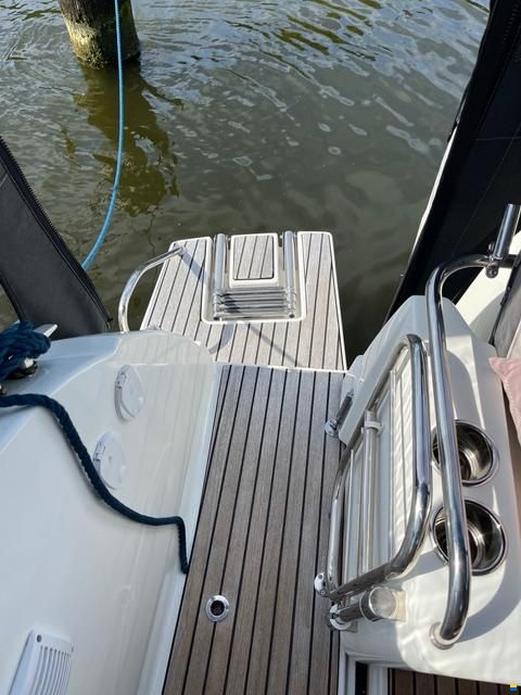 Beneteau Antares 9