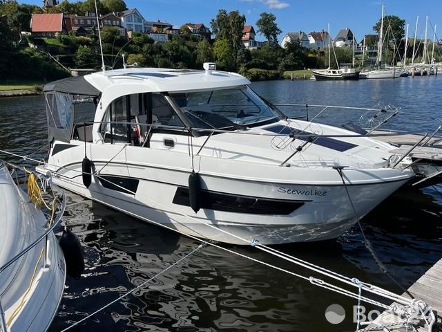 Beneteau Antares 9