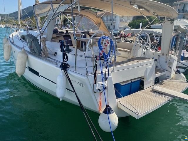 Dufour 412