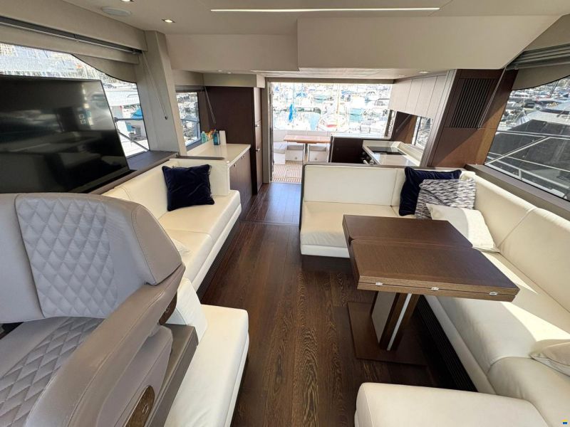 Sunseeker Manhattan 52