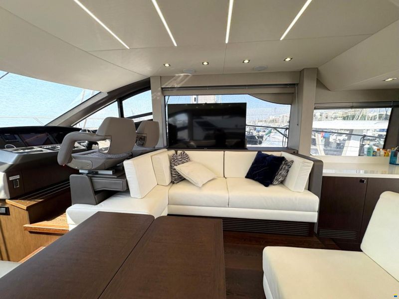 Sunseeker Manhattan 52