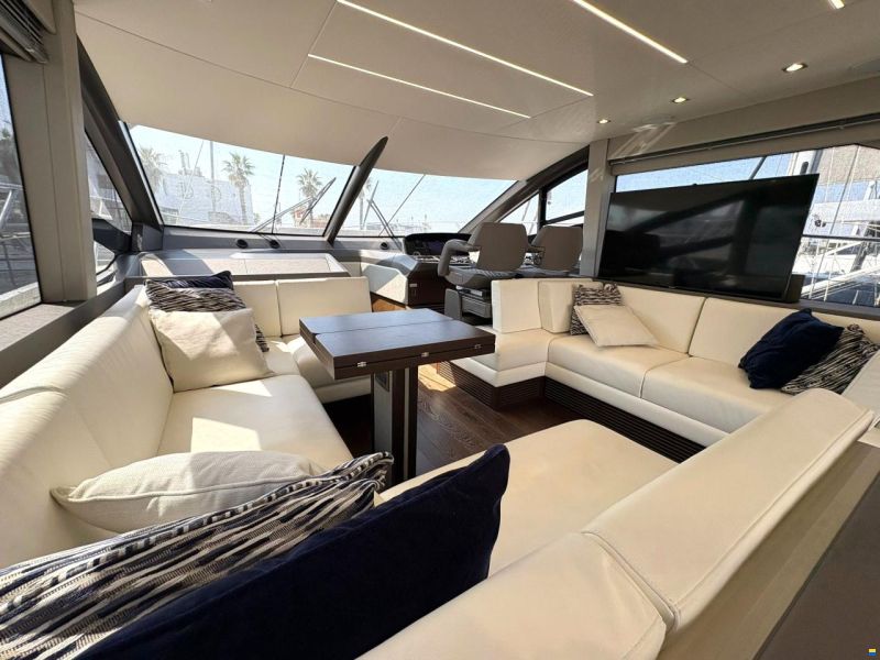Sunseeker Manhattan 52