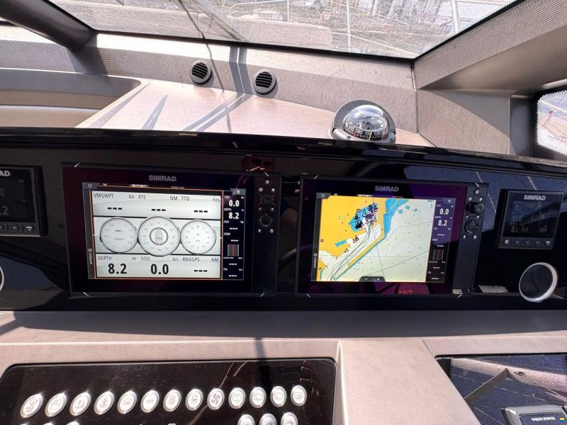 Sunseeker Manhattan 52