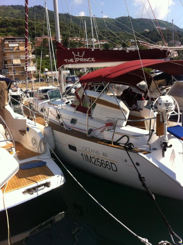 Beneteau Oceanis 411