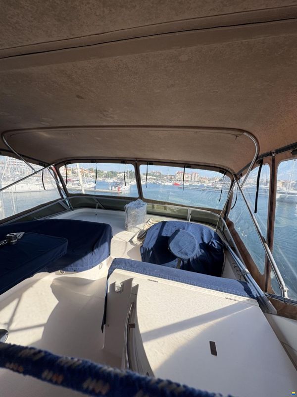 Majesty Yachts Majesty 56 Fly
