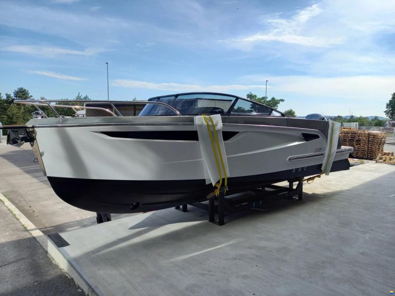 Alfastreet Yachts 25 Cabin Evo