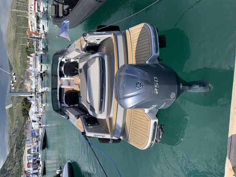 Alfastreet Yachts 25 Cabin Evo