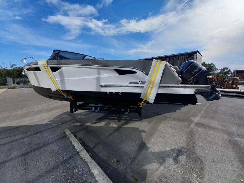 Alfastreet Yachts 25 Cabin Evo