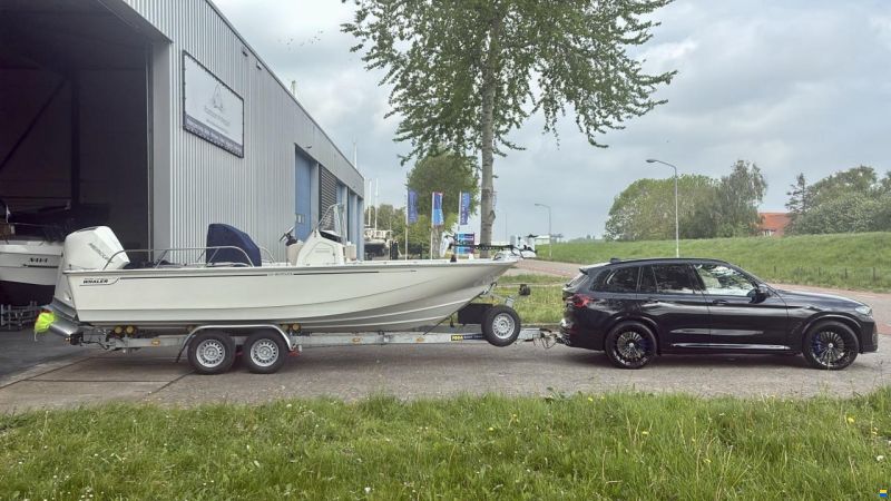 Boston Whaler 210 Montauk