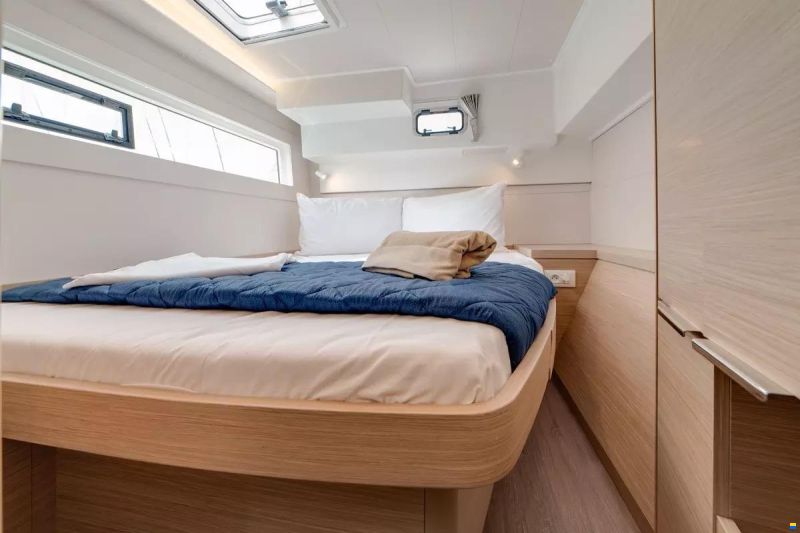 Lagoon 40