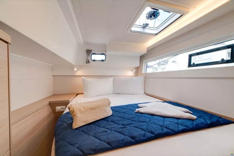 Lagoon 40