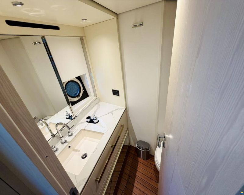 Azimut Fly 78